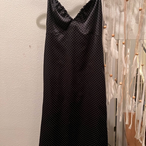 Xs super cute blue silky type dress with white tiny polka dots made in Italy - Picture 4 of 4